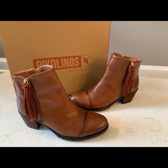 Pikolinos Cuero Ankle Boot 